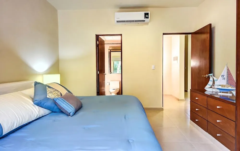 Anam 1 Bedroom Apartment With Balcony Sleeps 3 location